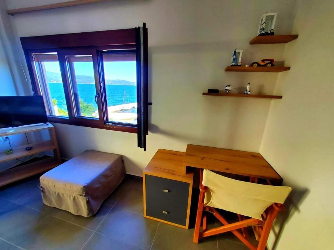 Gianni'S Apartment 1 By The Sea Đảo Amolianí Ngoại thất bức ảnh